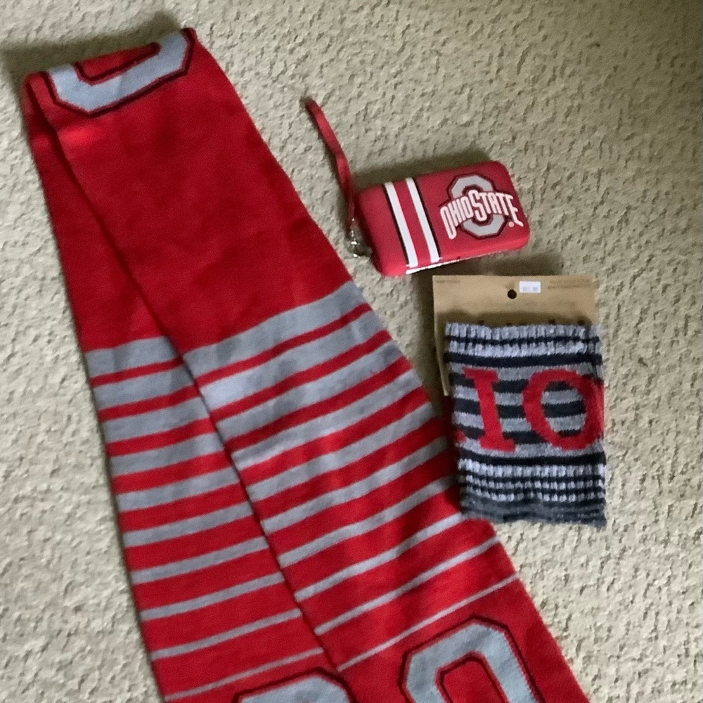 SOLD  OSU Set 3 pc set Scarf Boot cuffs Wallet  NEW
